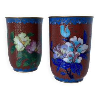 Two miniature vases in gilded copper and polychrome cloisonné enamels. Vintage Chinese work.
