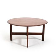 Table de canapé ronde en teck par ASKO
