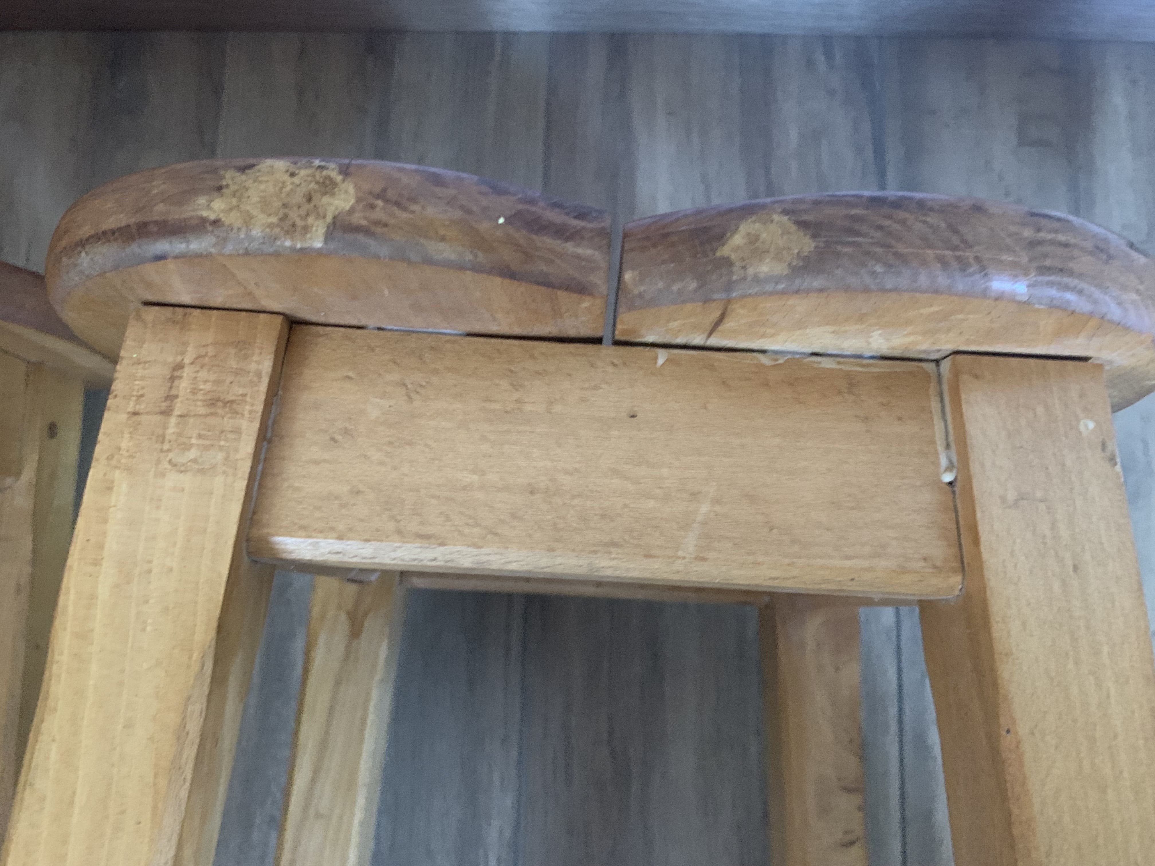 Set of 4 high stools
