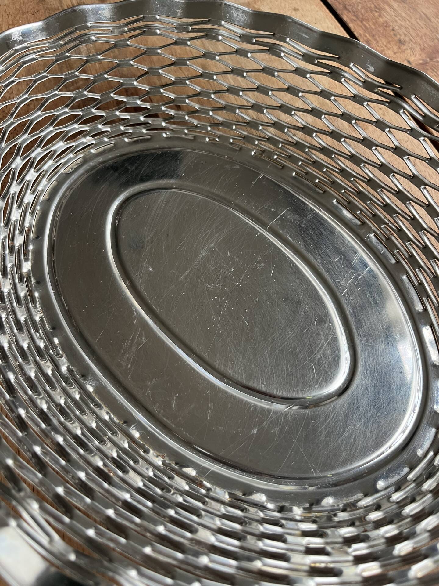 Metal bin