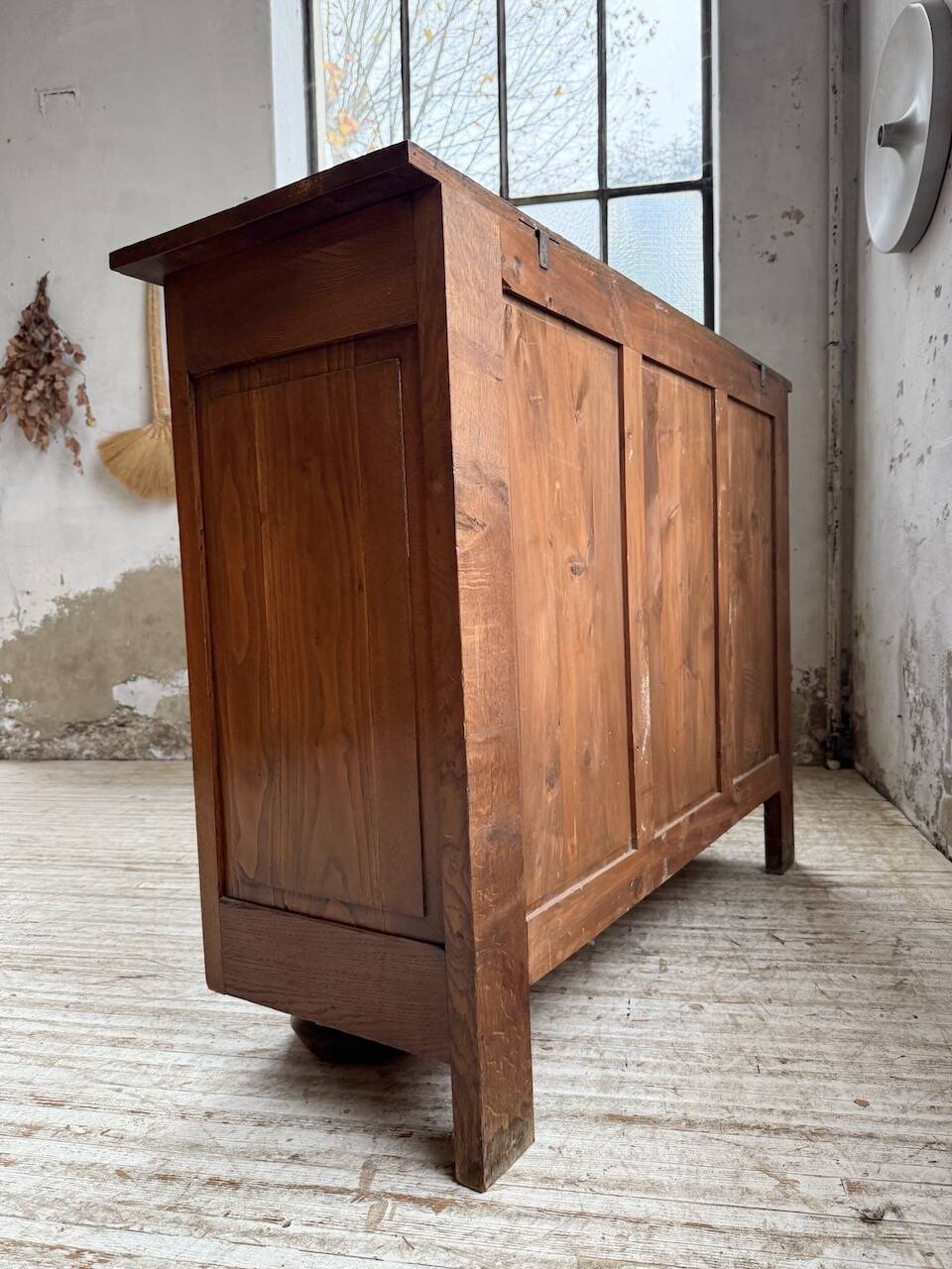 Dudouyt oak furniture 1940