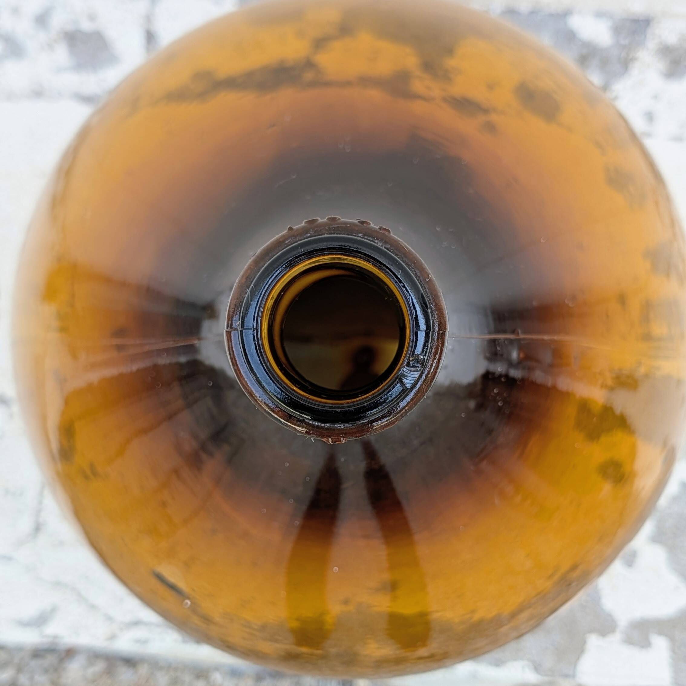 Dame-jeanne en verre ambré - 20 litres