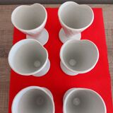 Ice cream cups with cone effect