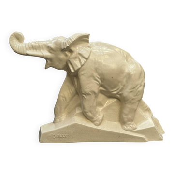Grand éléphant en céramique Art déco - Dolly réalisé par Le Jan