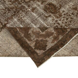 Hand-knotted hi-low pile oriental 1980s 203 cm x 303 cm brown rug
