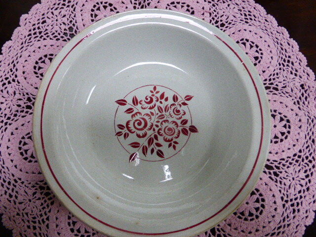 Art Deco, hbc montereau, france, red flowers Bowl