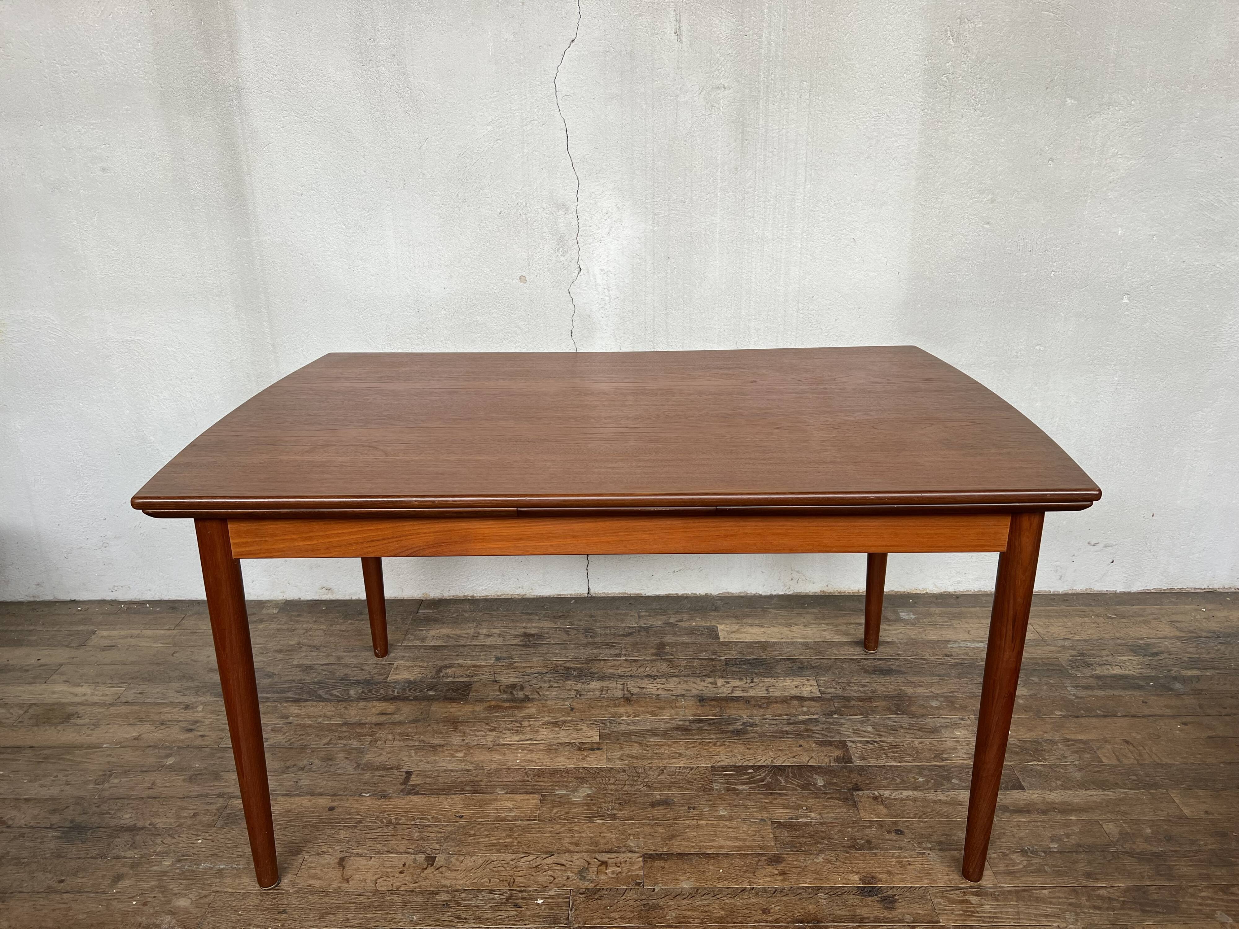Scandinavian table in vintage teak 1960 Samcom edition