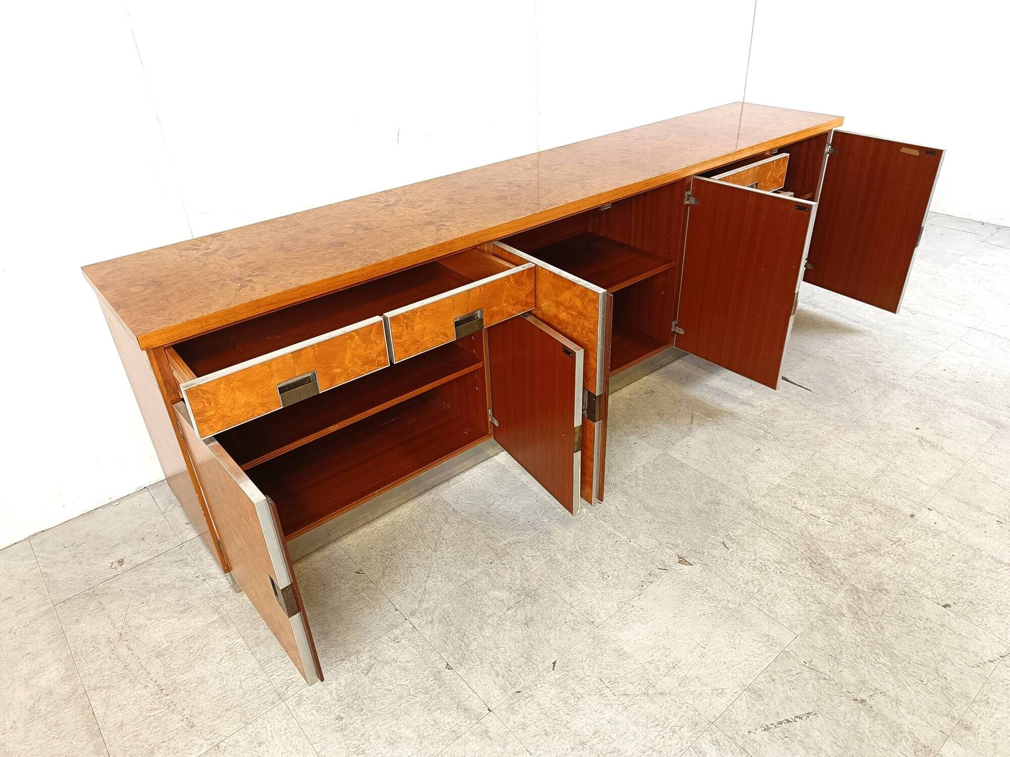 Vintage Italian burl wood credenza, 1970s