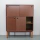 Cabinet italien des années 1970 avec portes coulissantes
