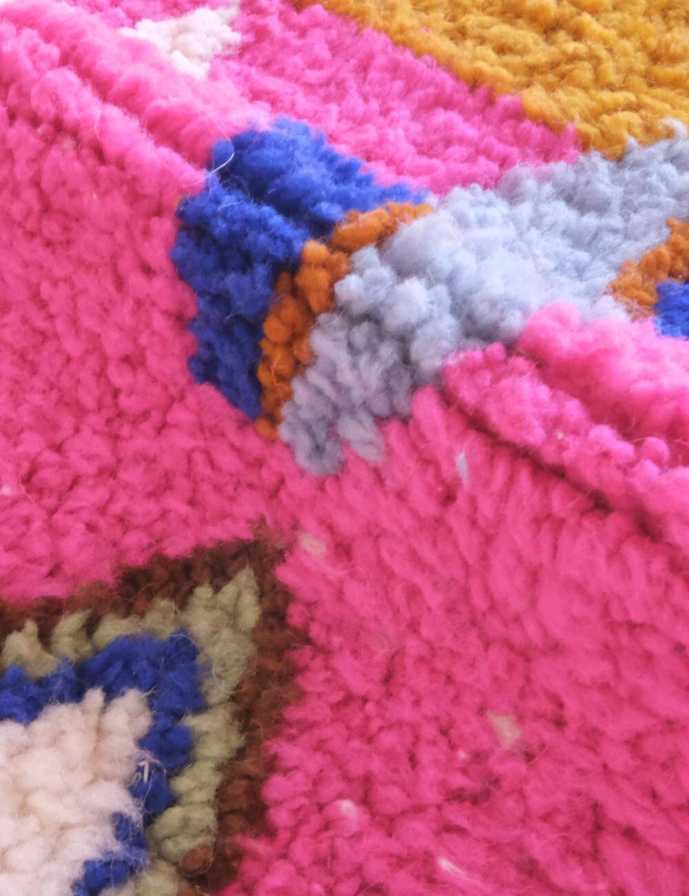 Modern Berber Rug - 246 x 181 cm