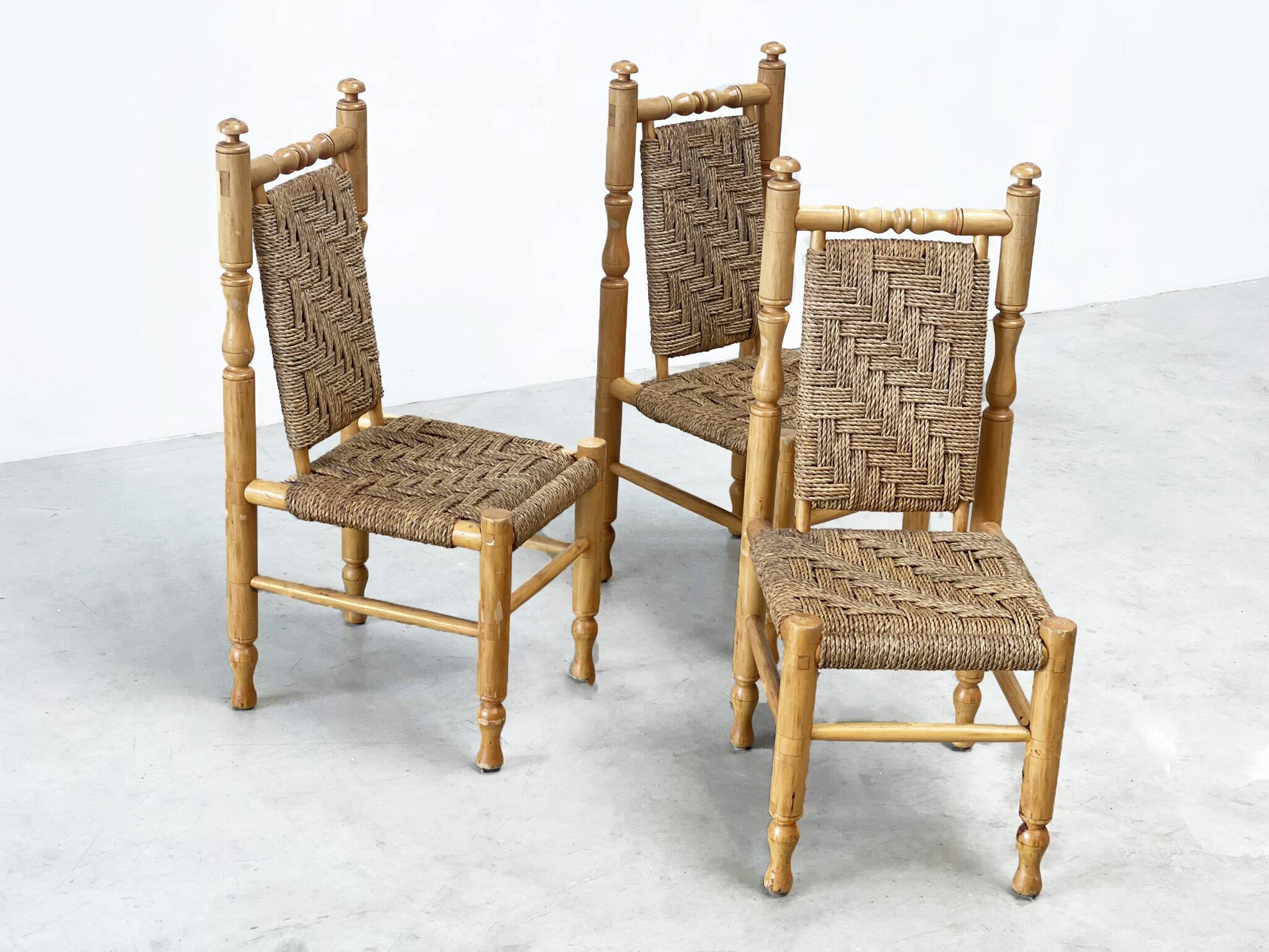 set of 3 sidechairs / dining chairs