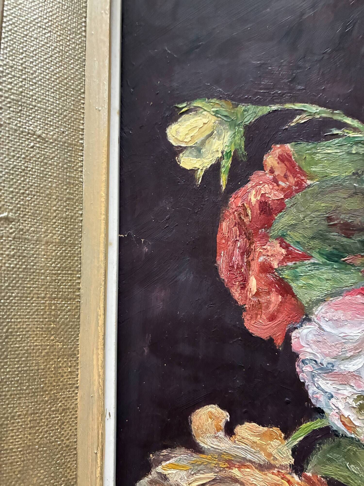 Old still life bouquet of roses