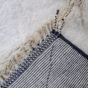 Handmade traditional Moroccan wool rug size 150x250 cm.