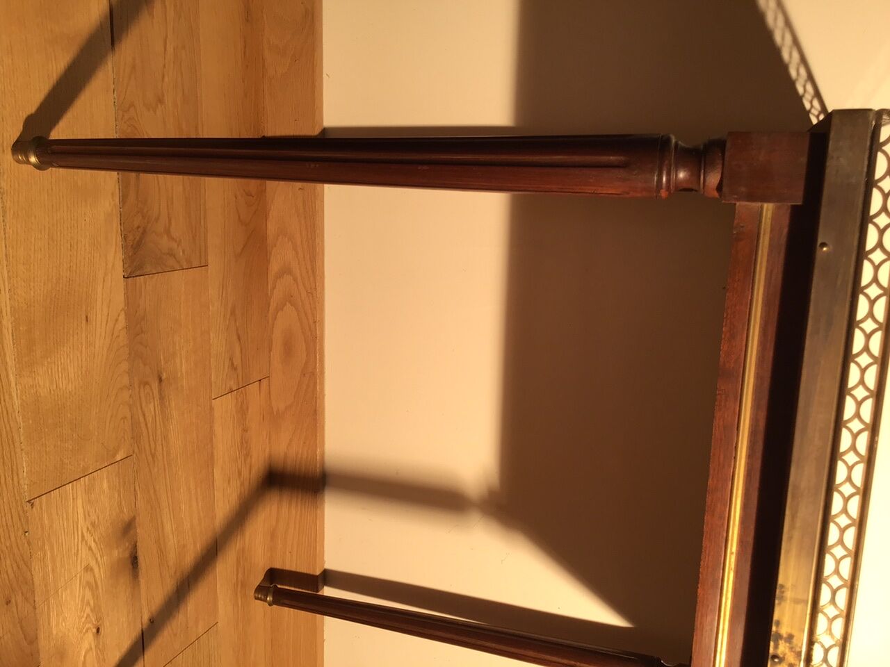 Louis XVI style side table in mahogany and white marble tray.