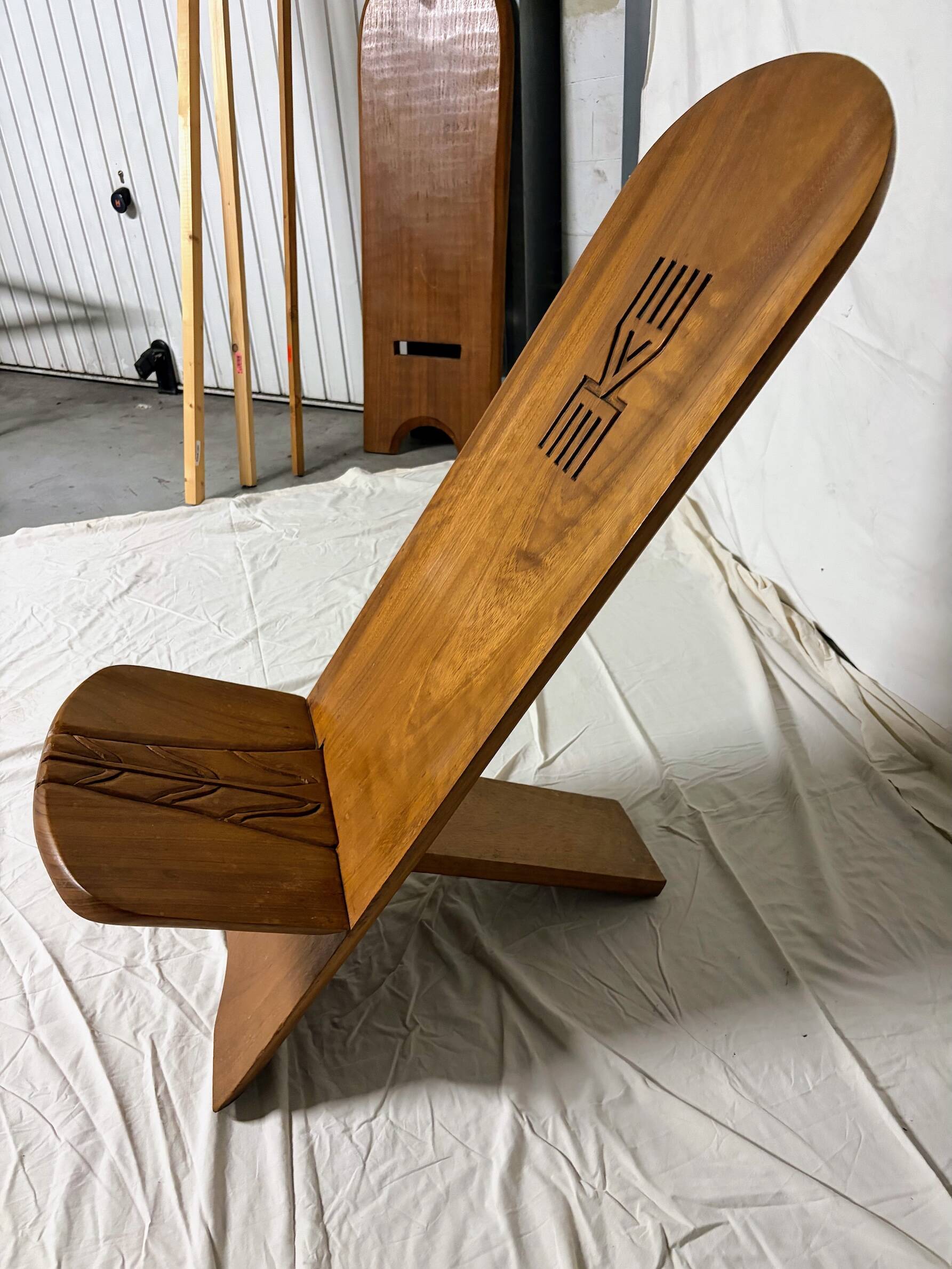 African talking chair