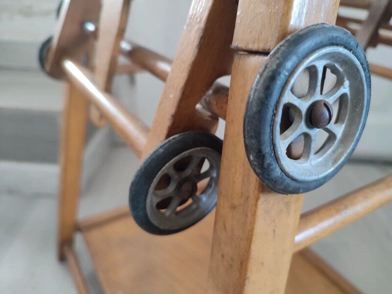 Chaise haute bébé vintage baumann