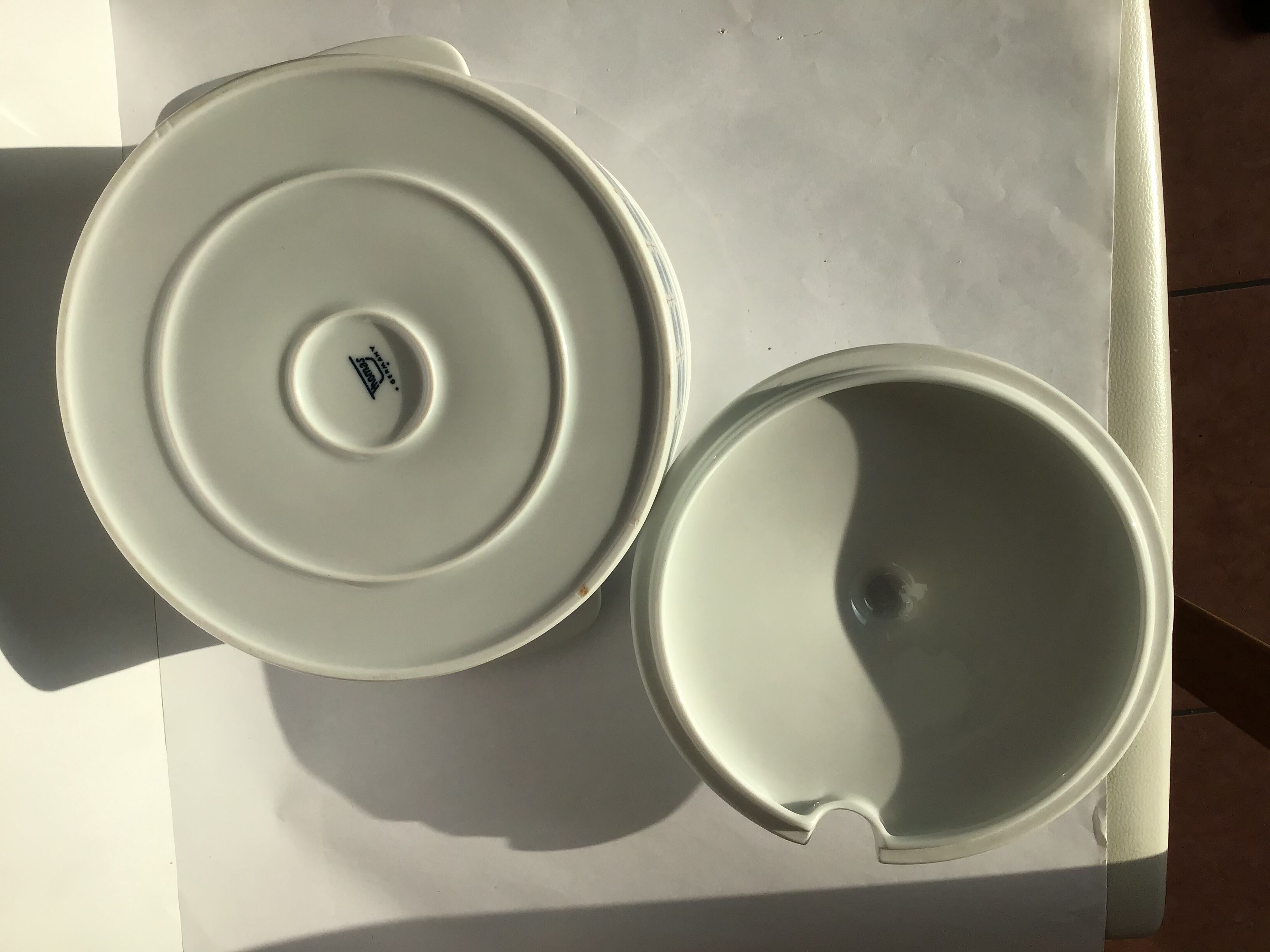 70's duck blue porcelain soupière