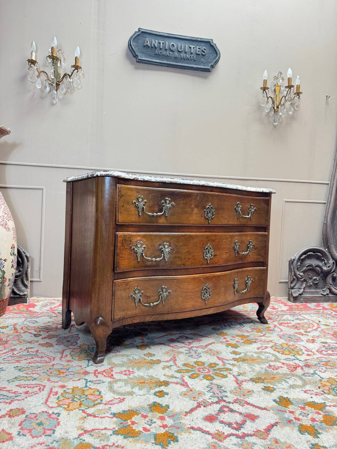 Mahogany chest of drawers, Louis XV period, 18th century