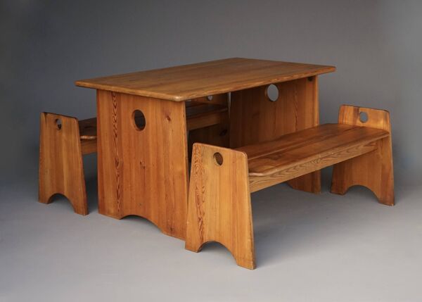 Table en pin suédois par Gilbert Marklund pour Furusnickarn Ab, années 1960