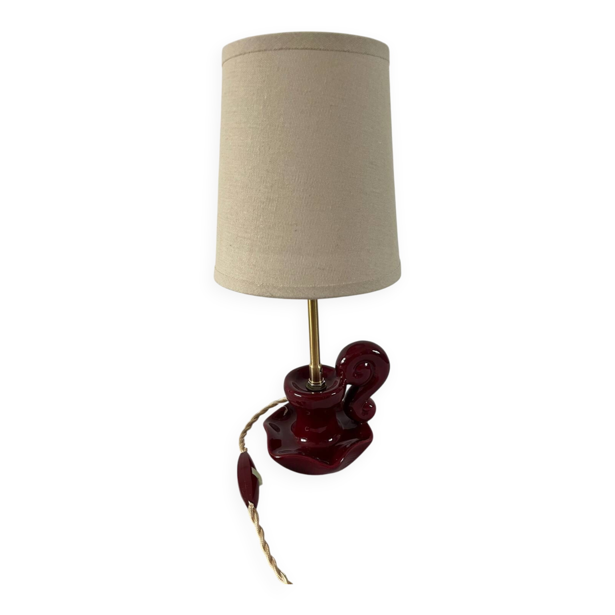 Burgundy porcelain lamp