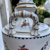 Important Paris porcelain lamp base