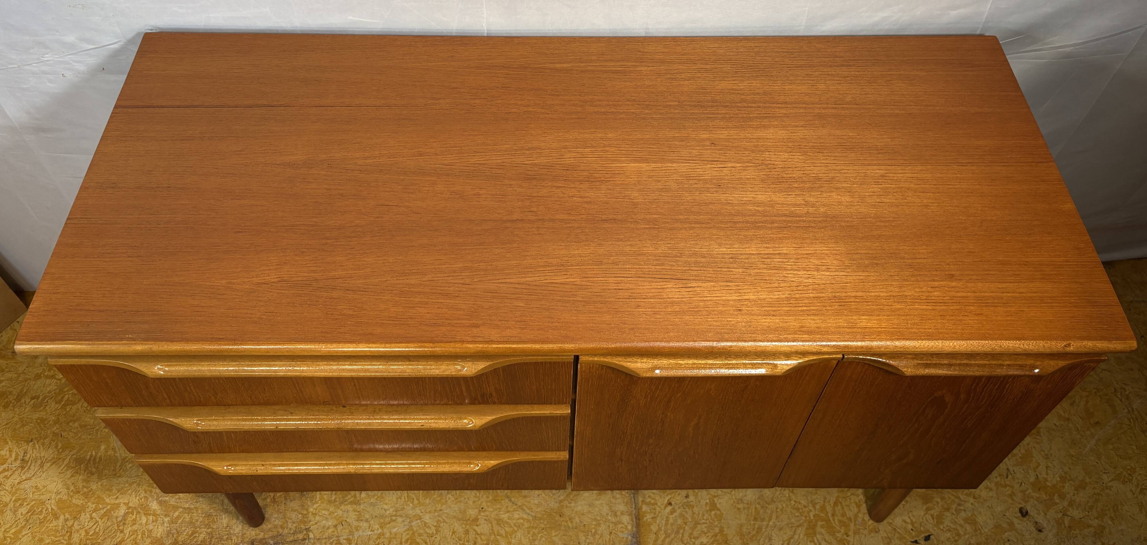 Mid-Century Retro Vintage Teak Sideboard by Sakol 1960   Danish Design Infl