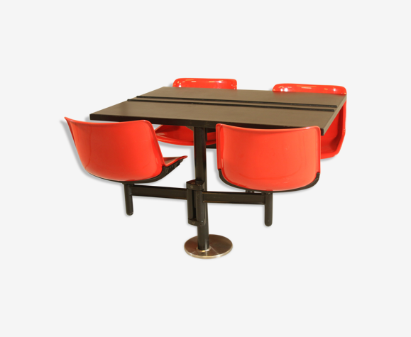 Table moderne Osvaldo Borsani pour Tecno et 4 chaises intégrées, années  1970 | Selency