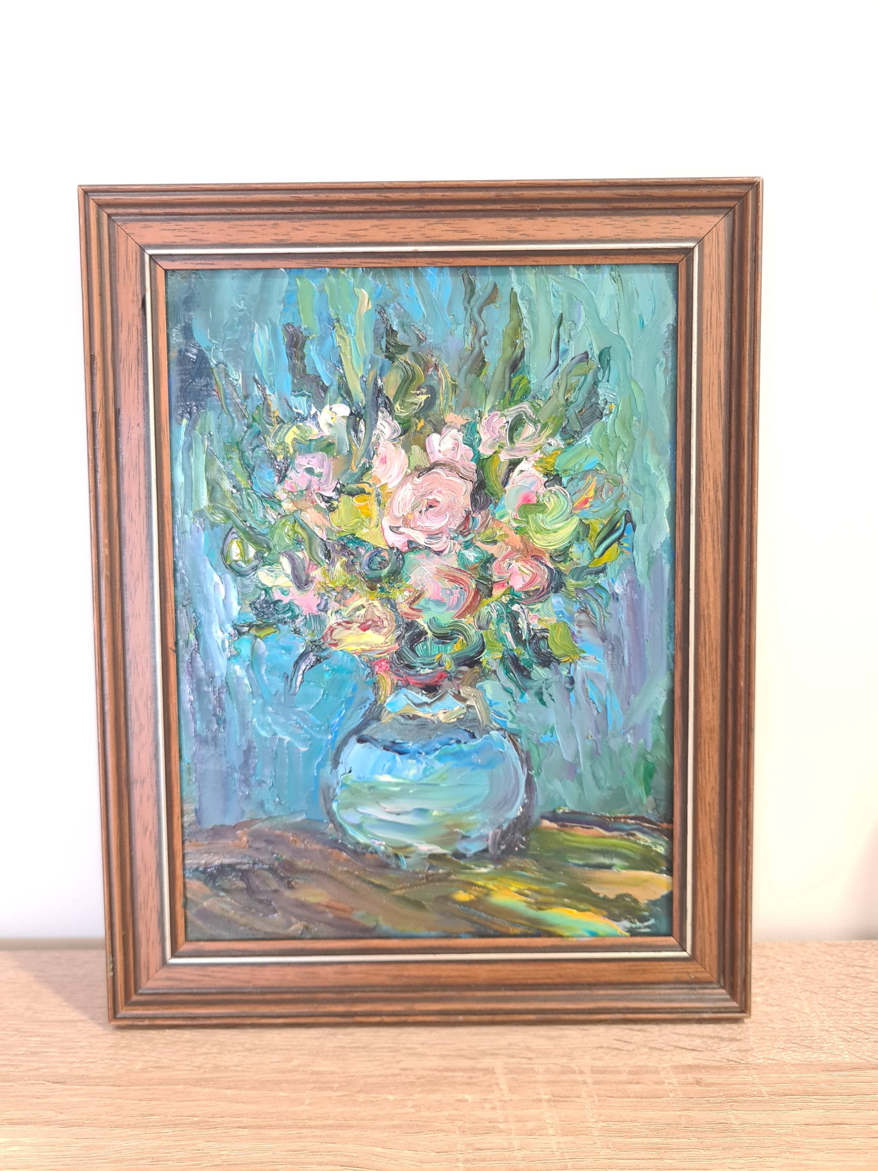 Table bouquet of flowers