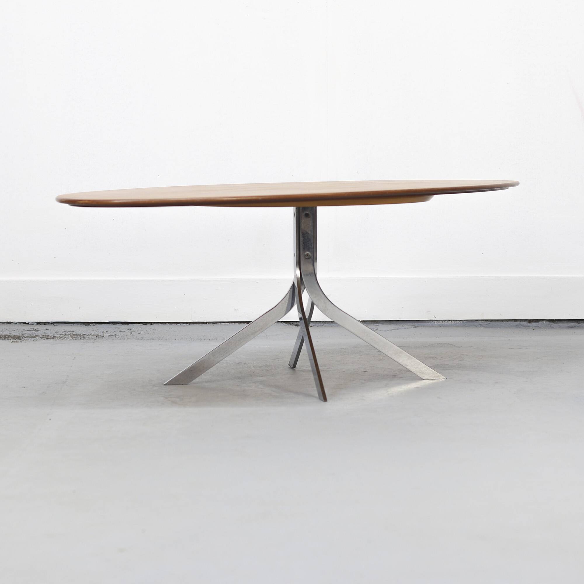 Vintage Mid-Century Design Modernist Coffee Table