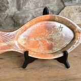 Plat à poisson en céramique artisanale, style Roger Capron