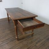 Farm table