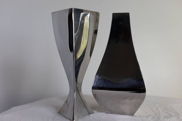 Michael Aram - Ensemble de deux vases en acier inoxydable 1er édition