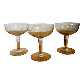 Set of 3 antique floral decoration champagne glasses