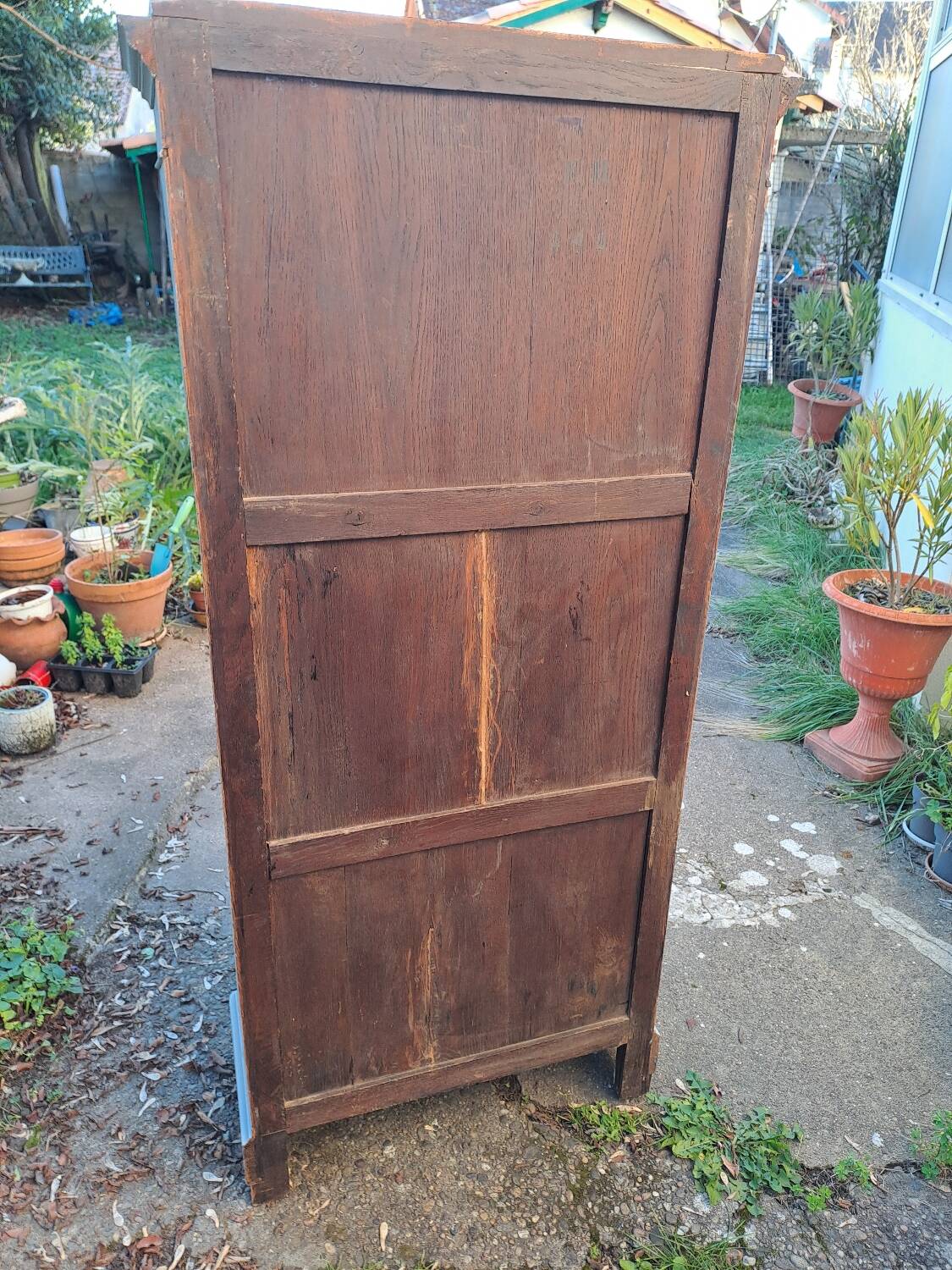 19th century glass cabinet with 1 door