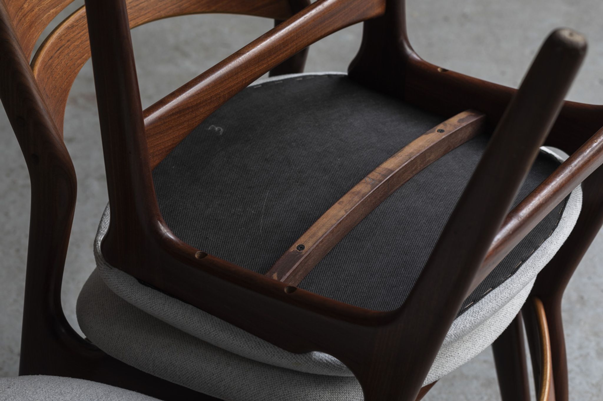 Set of 4 dining chairs ‘model 310’ by Erik Buch for Chr. Christensens Møbelfabrik, Danish design, 60