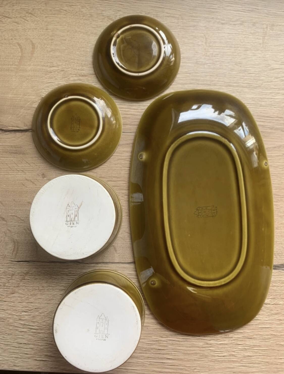 Gien earthenware set