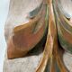 Panneau ancien en bois sculpté au décor de feuillage