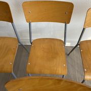 Set of 10 school chairs 70s