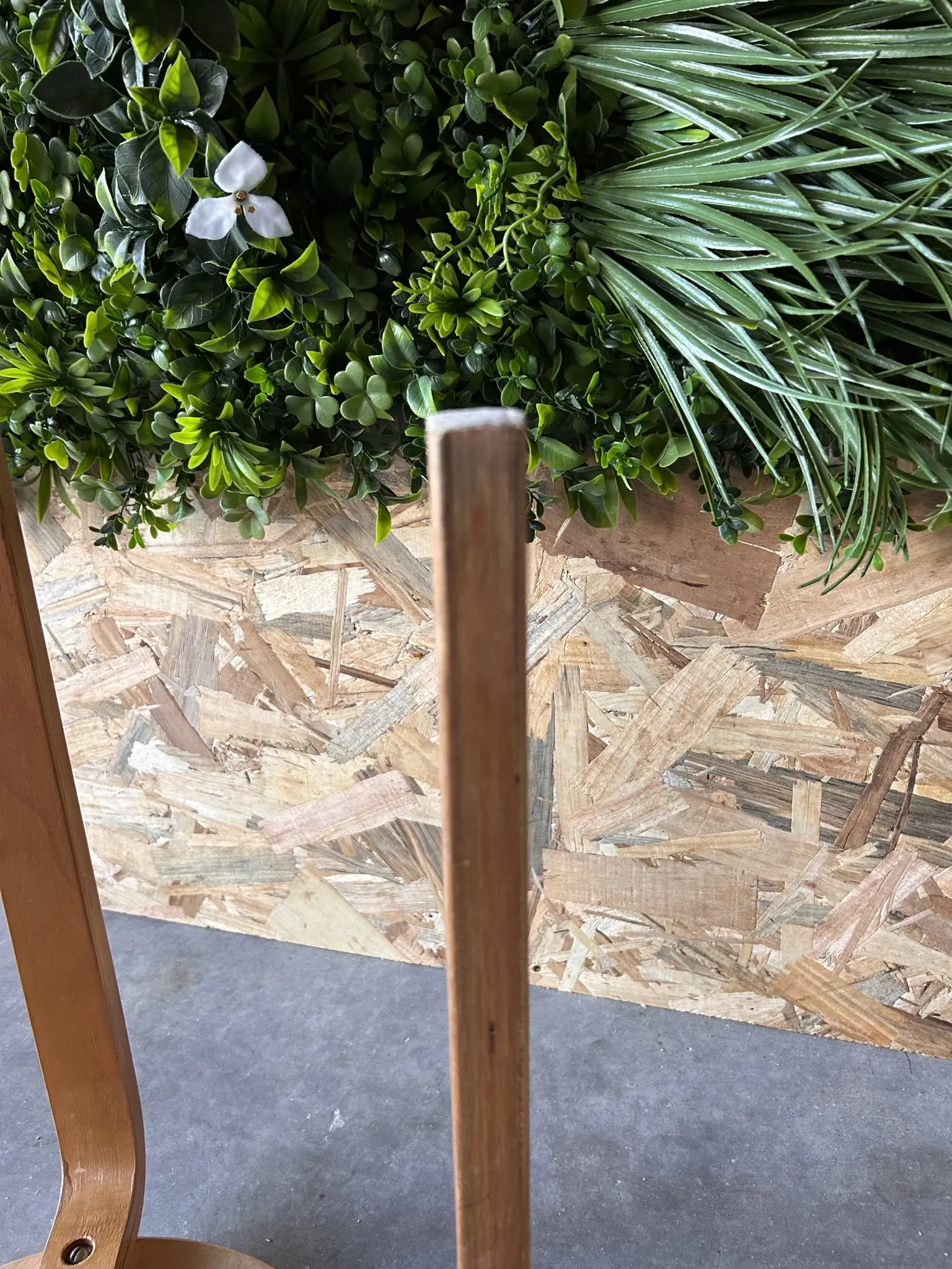 Alvar Aalto E60 stool Artek