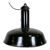 Suspension industrielle en émail noir d’usine avec dessus en fer, années 1950