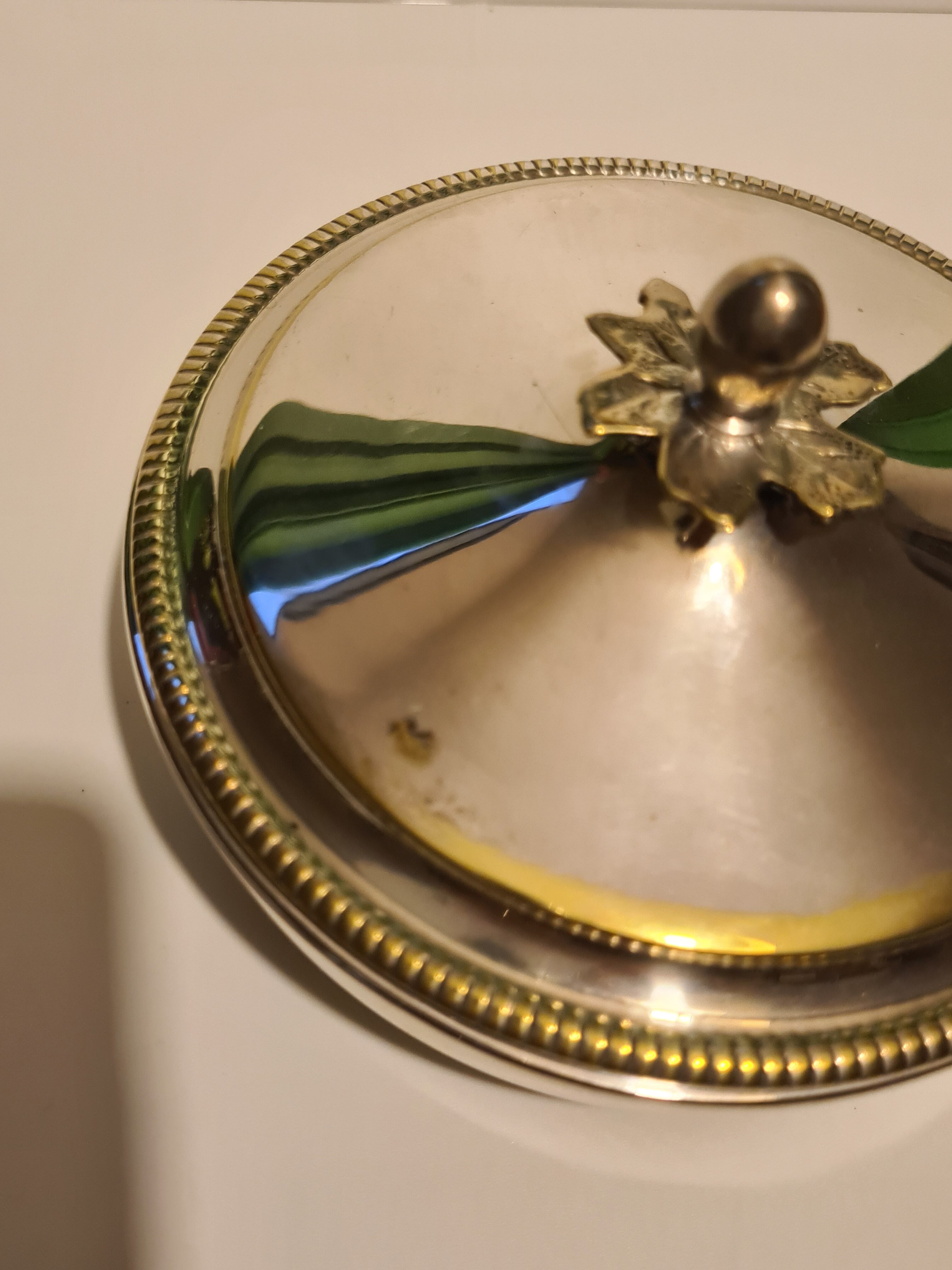 Boîte métal argenté iris silverplate italy a1000