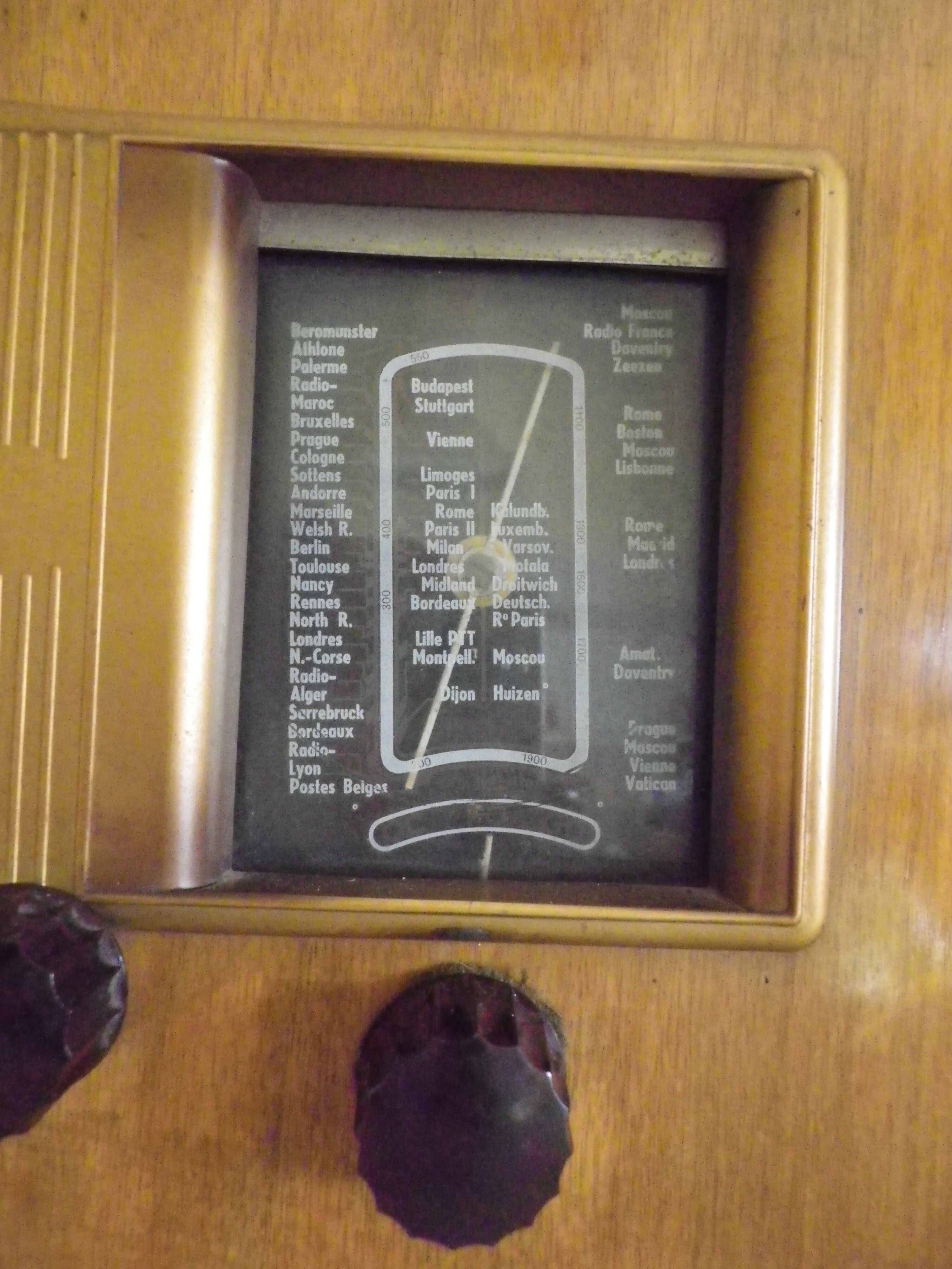 Vintage decoration radio station - Wood, Bakelite - Electroradio Institute, Paris - 50s