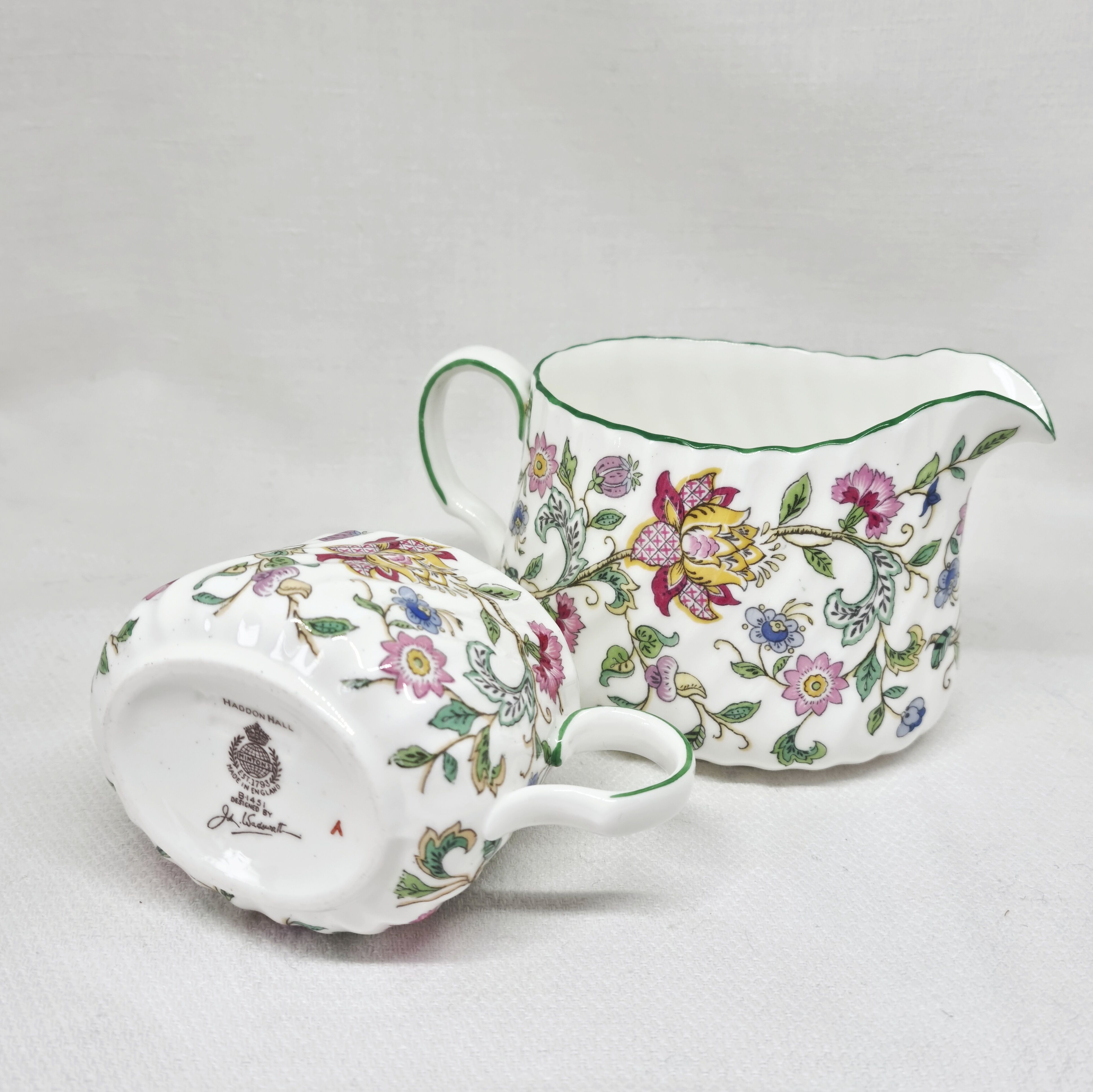 Set of 2 jars Minton Haddon Hall