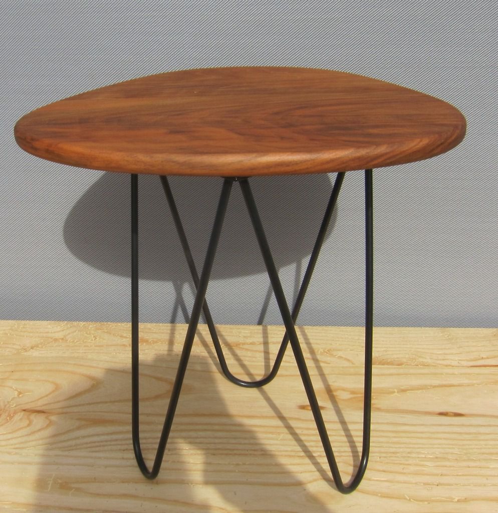 Tripod coffee table base pin