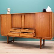 Buffet haut en teck, design danois, années 1960, production : Danemark