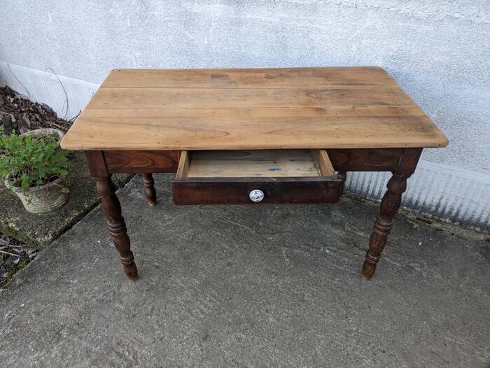 Table, console desk