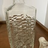 Whiskey decanter