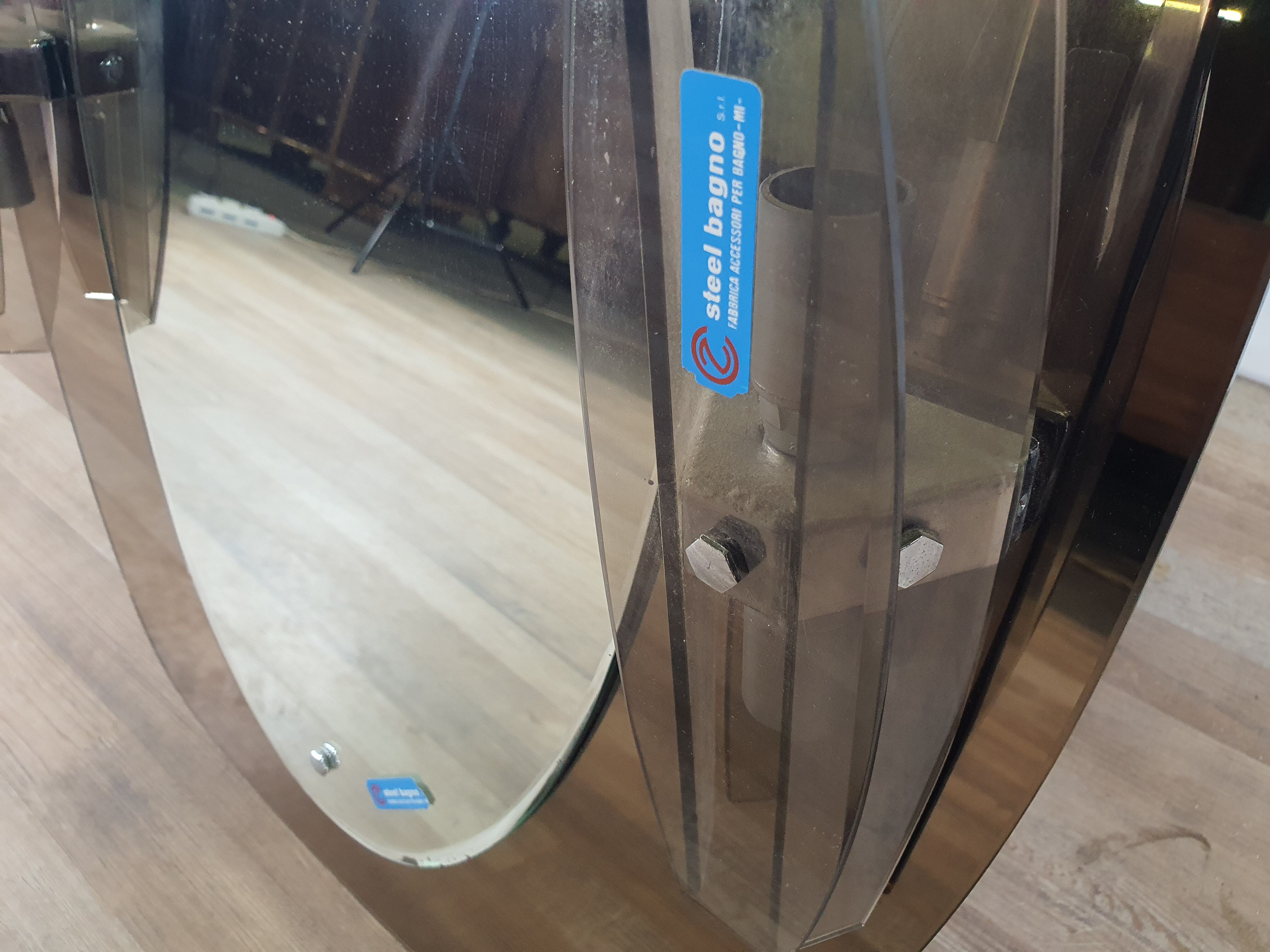 Miroir de salle de bain vintage en acier