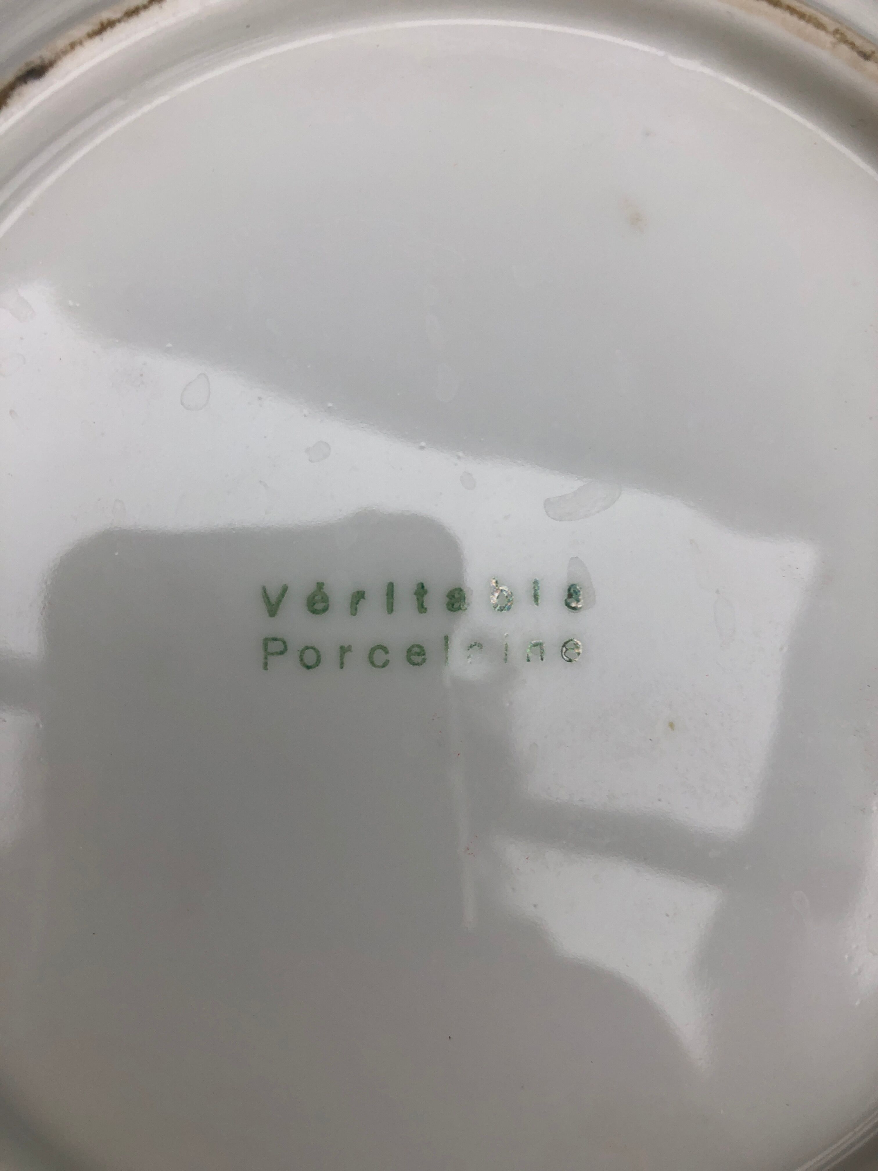 Set of 5 small dessert plates