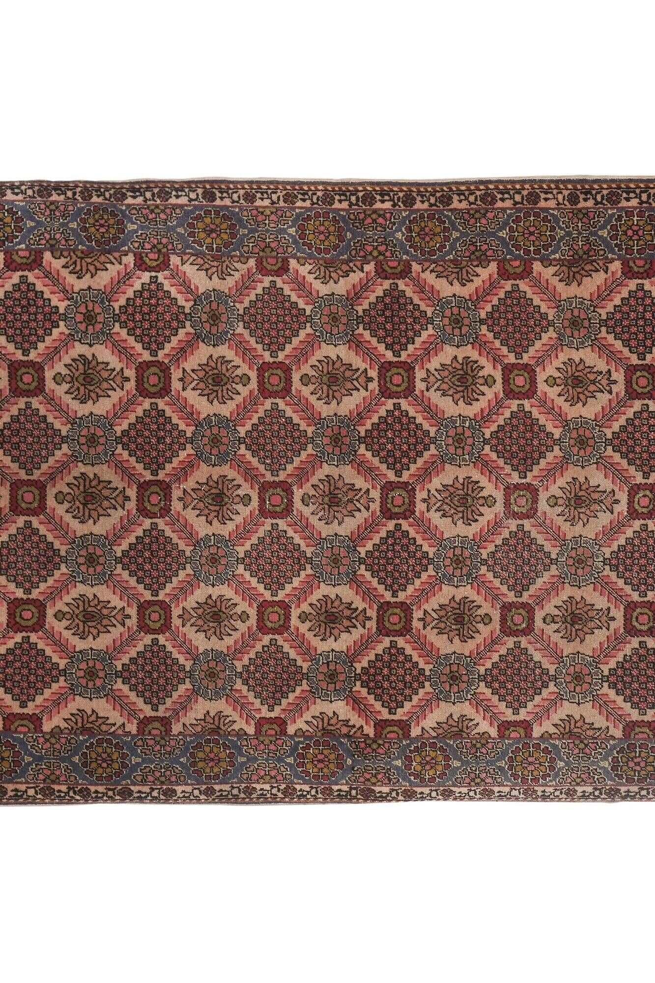 Vintage Turkish handmade rug 131x202 cm